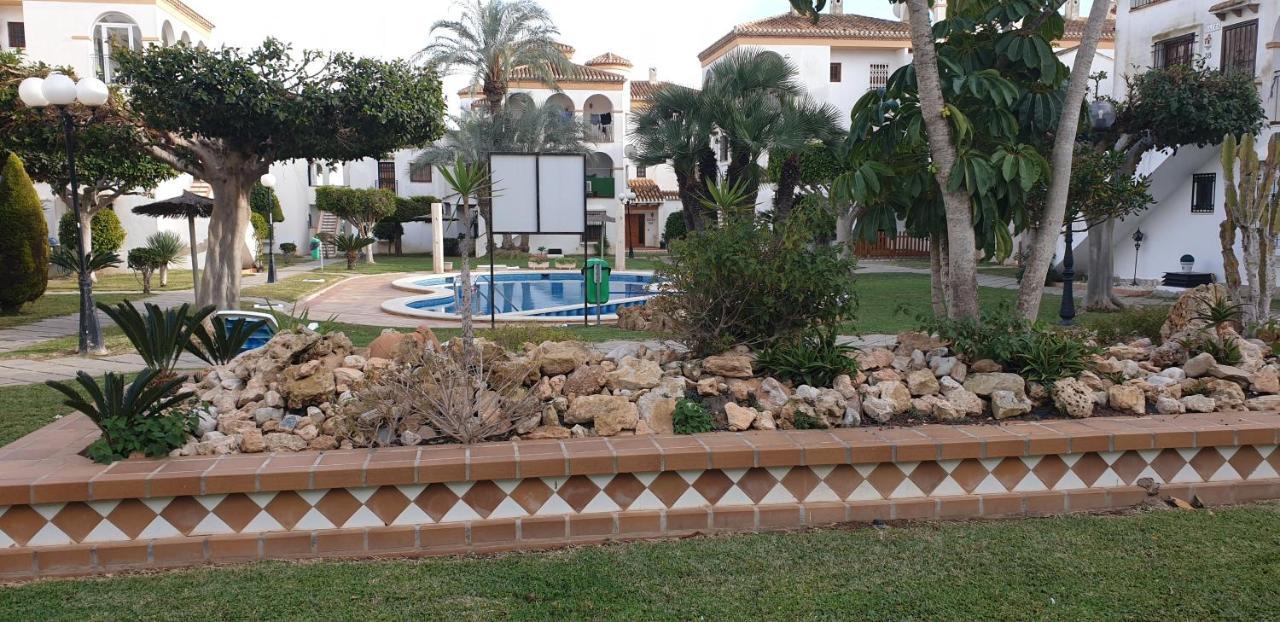 Casa Millie Lägenhet Playa Flamenca Exteriör bild
